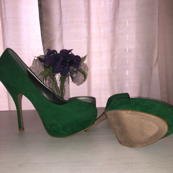 Shoes - Vibrant thing